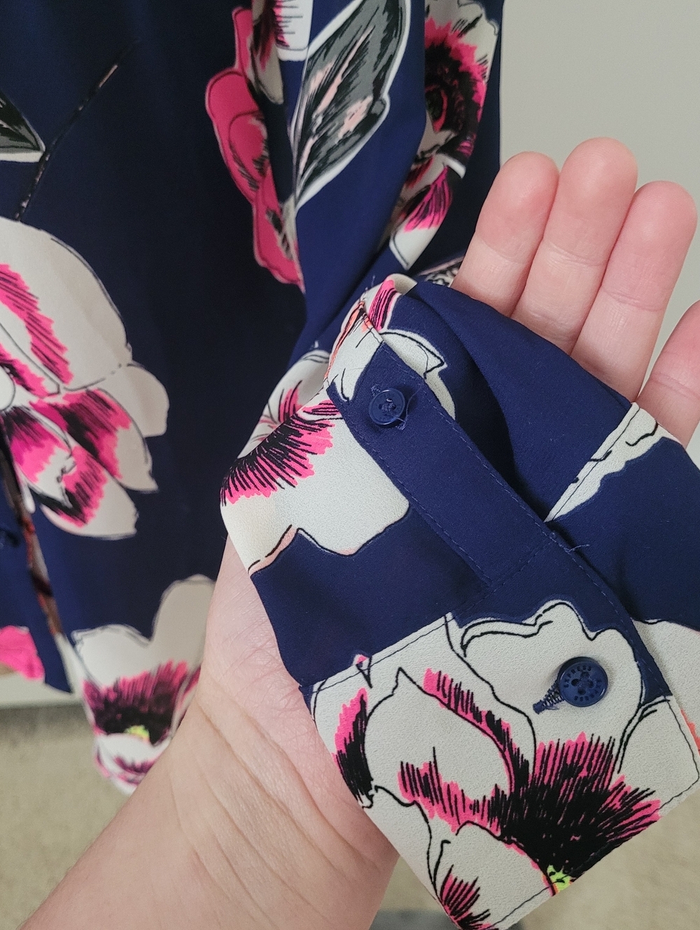 Express The Portofino Shirt Button Up Navy Floral Print XS - Picture 6 of 10